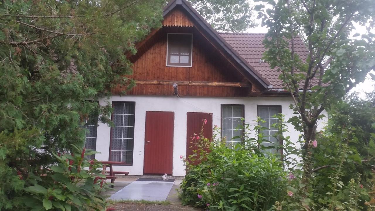 F 106 Vendégház Fertőhomok Exterior foto
