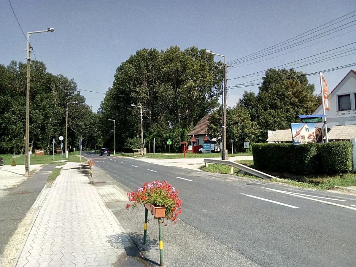 F 106 Vendégház Fertőhomok Exterior foto
